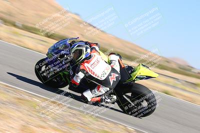 media/Oct-15-2023-TrackXperience (Sun) [[85198ff50b]]/Group 2/session 4 turn 3/